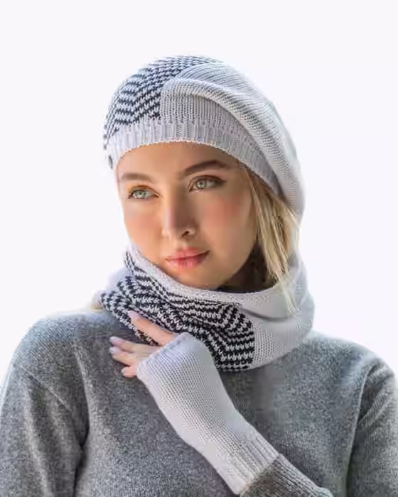 ست سه تکه کلاه و شال گردن و دستکش طرح زیگزالی Endless